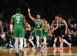 爱游戏中国-关于塔图姆意外战胜FPX，锐不可当引爆全场！观众掌声雷动的信息-爱游戏中国