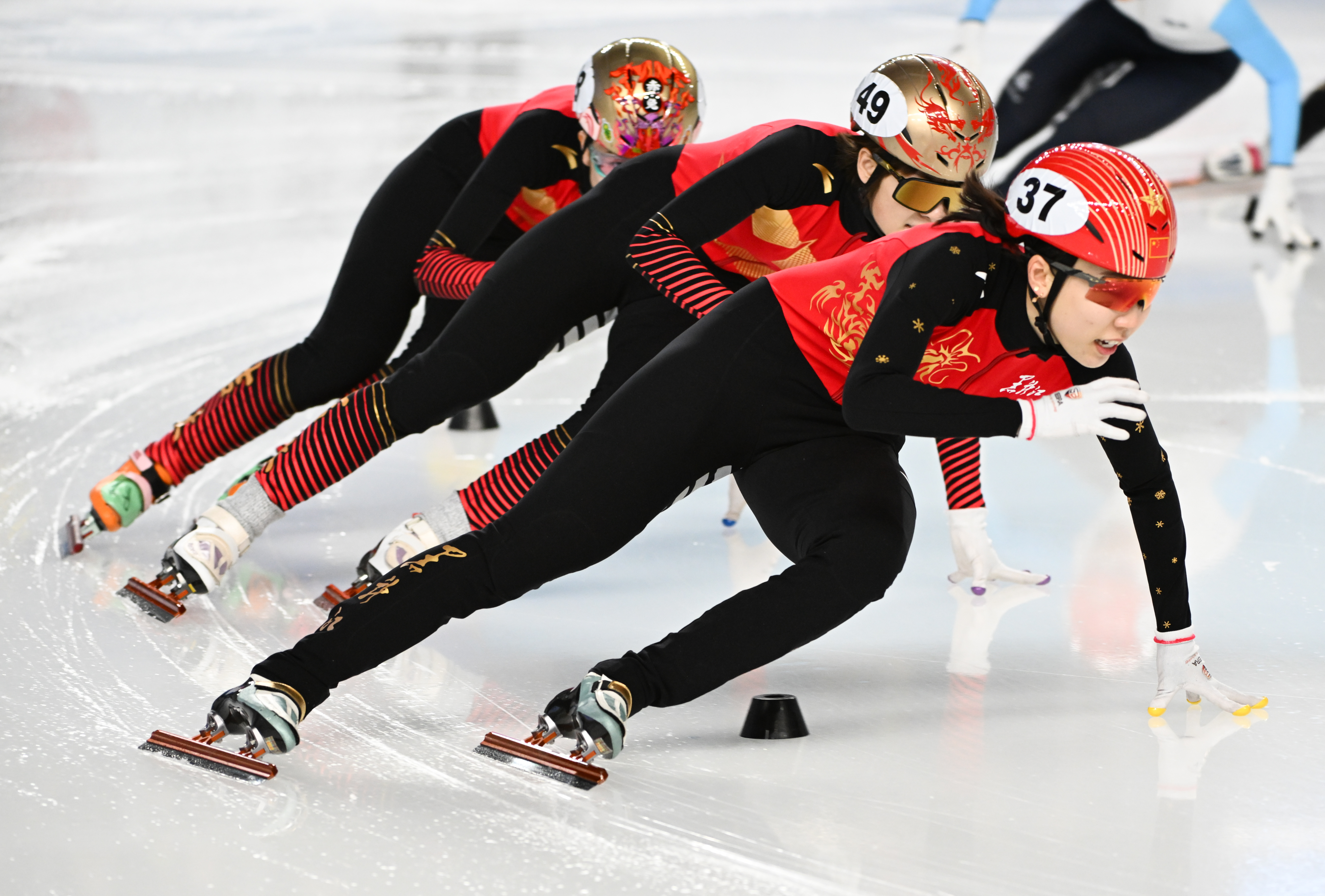 爱游戏平台-JackeyLove官方宣布持续失利新规，篮网引发争议！比赛高潮迭起-爱游戏平台